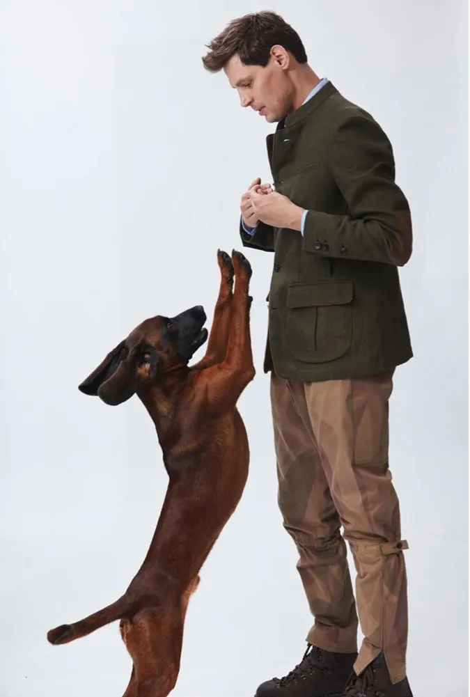 Adrian — Portfolioaufnahme 21 von 32