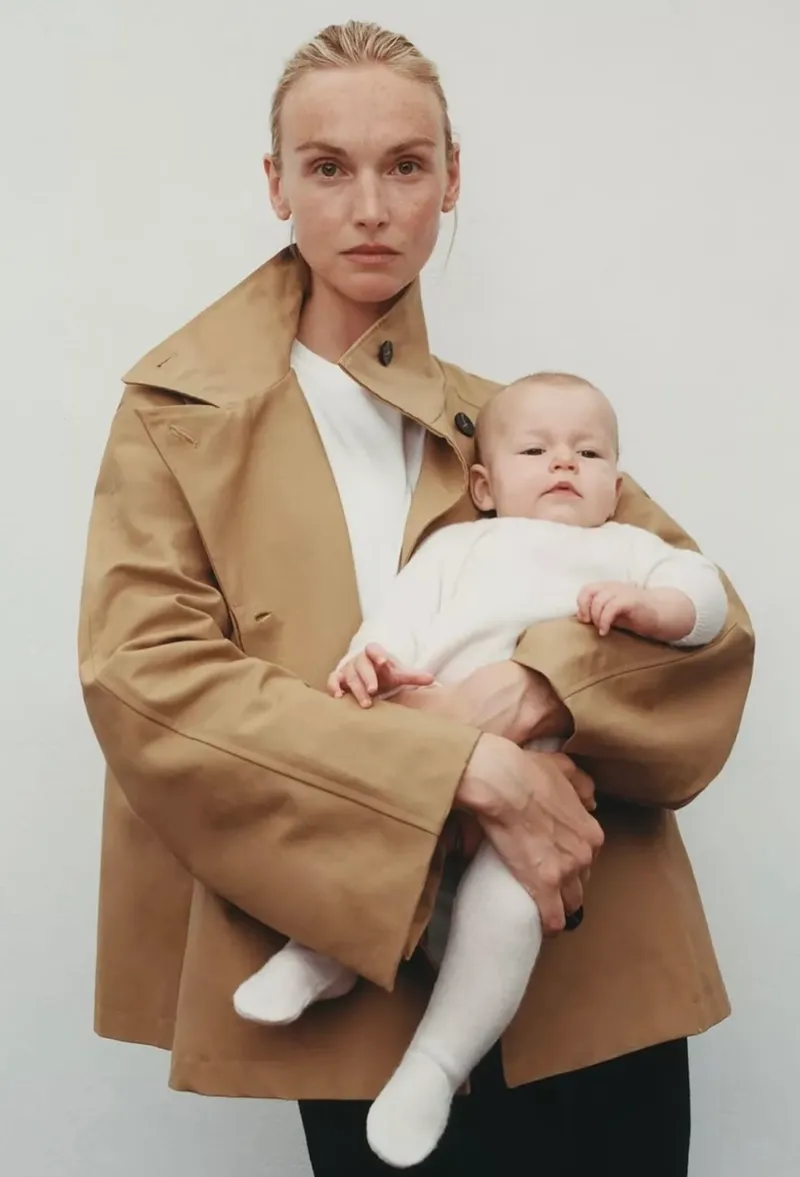 Evelyne — Model im Damen-Board von THE NAME Management