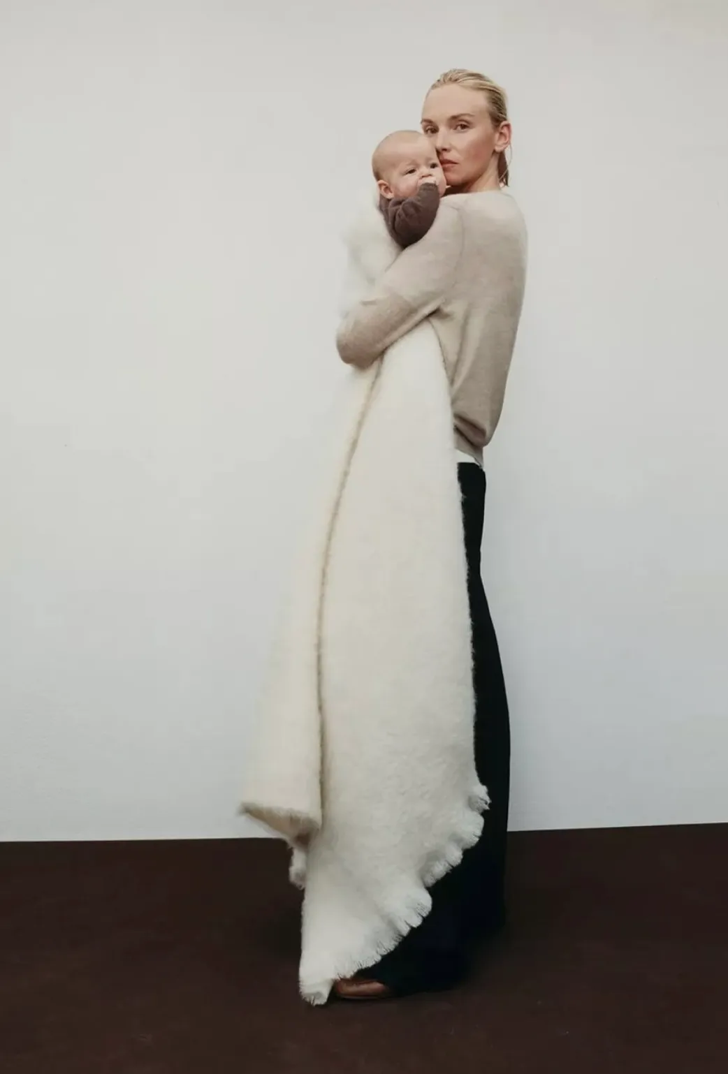 Evelyne — Portfolioaufnahme 1 von 8