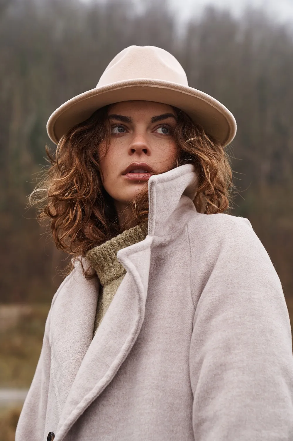 Fleur — Portfolioaufnahme 22 von 25