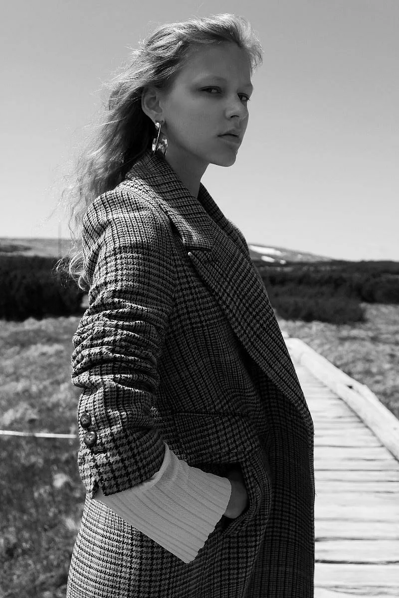 Julia T. — portfolio image 17 of 25