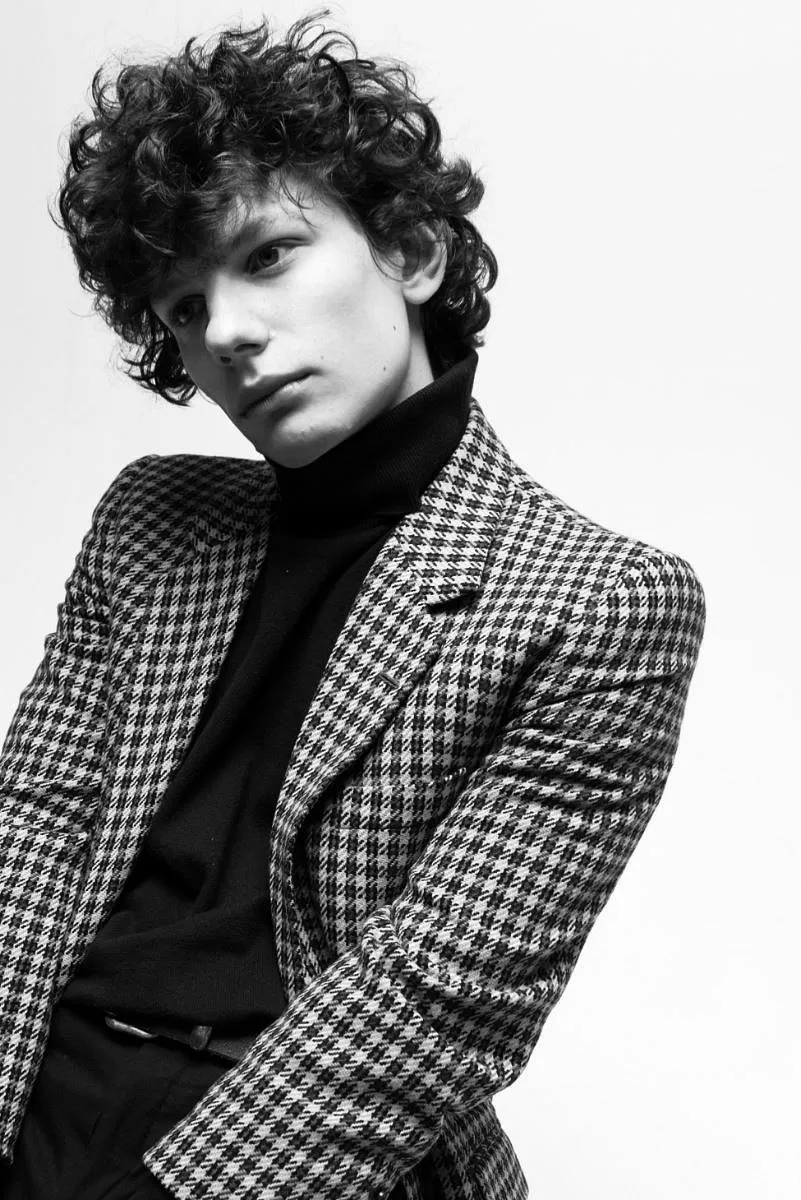 Krzysztof R. — portfolio image 8 of 34