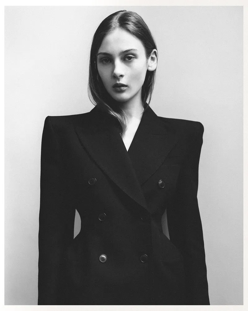Natalia W. — Portfolioaufnahme 2 von 32