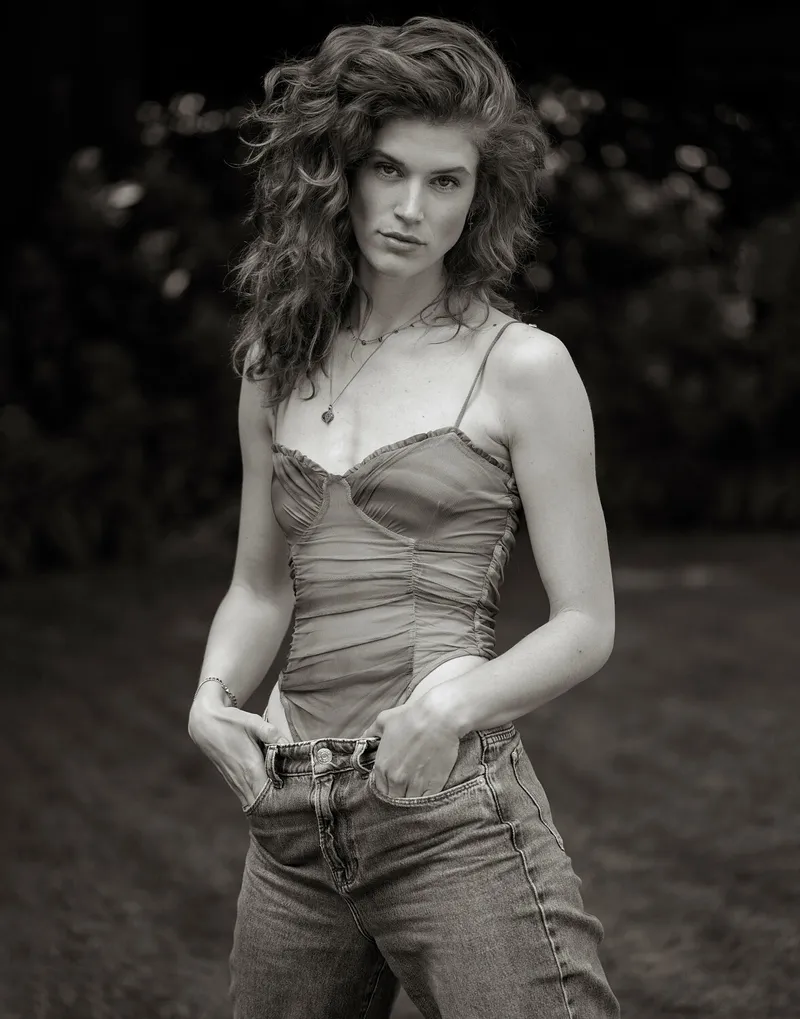 Saskia — Portfolioaufnahme 12 von 15