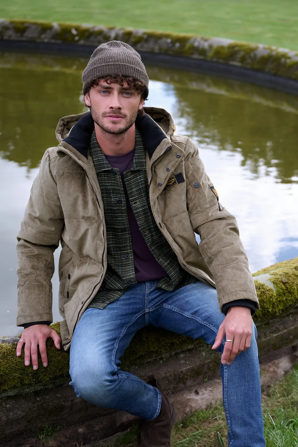 Stan — Portfolioaufnahme 13 von 23