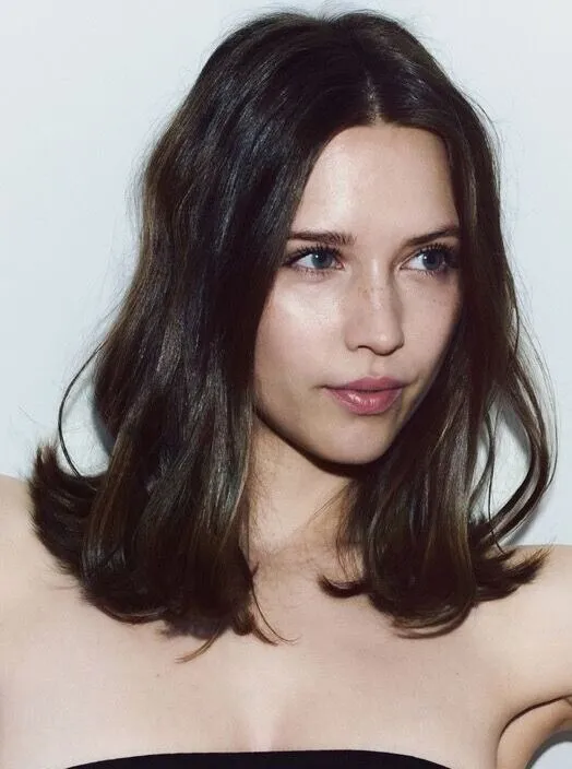 Valerie S. — Portfolioaufnahme 11 von 17